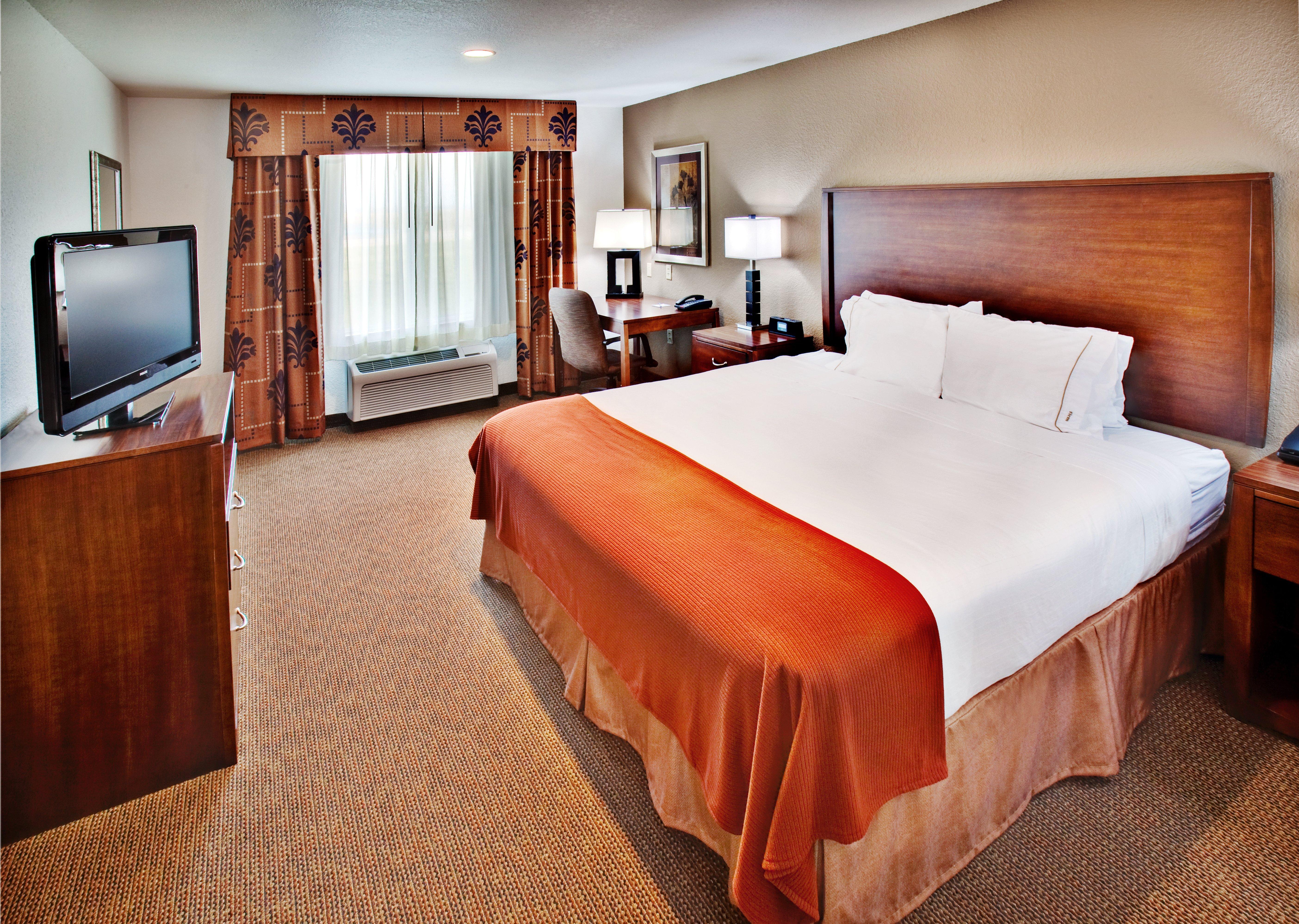 Holiday Inn Express Hotel & Suites - Dubuque West By Ihg Номер фото